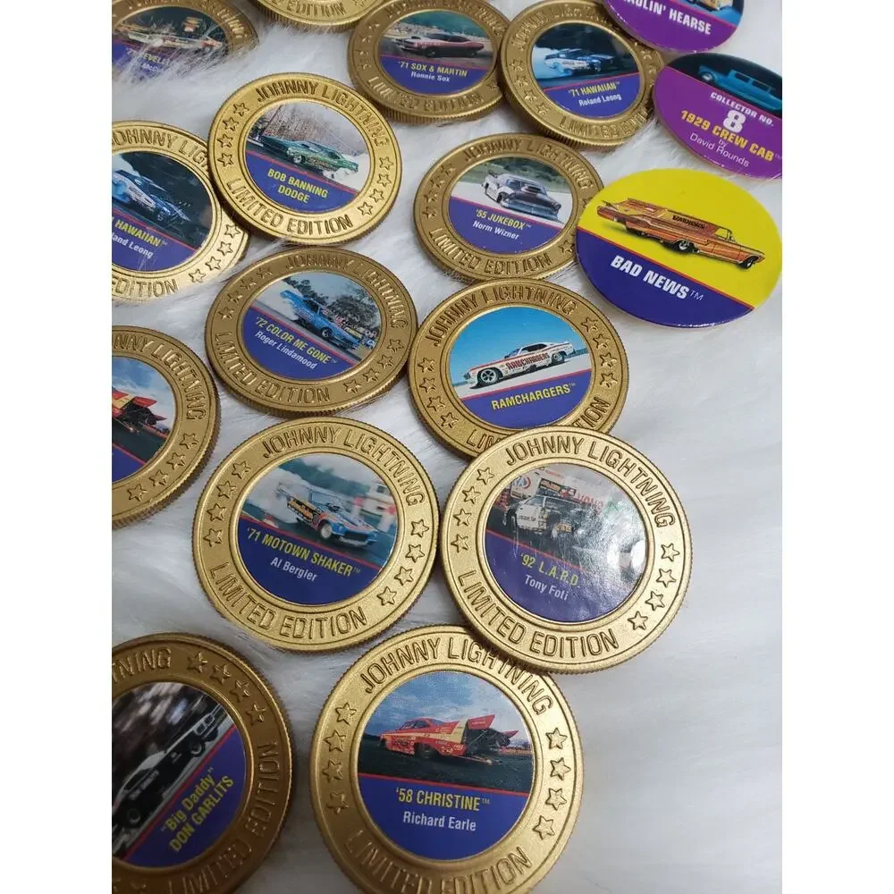 Lot 30+ JOHNNY LIGHTNING LIMITED EDITION‎ COLLECTOR COINS